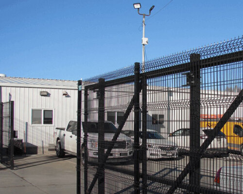 DMF-Classic-Gate-Black